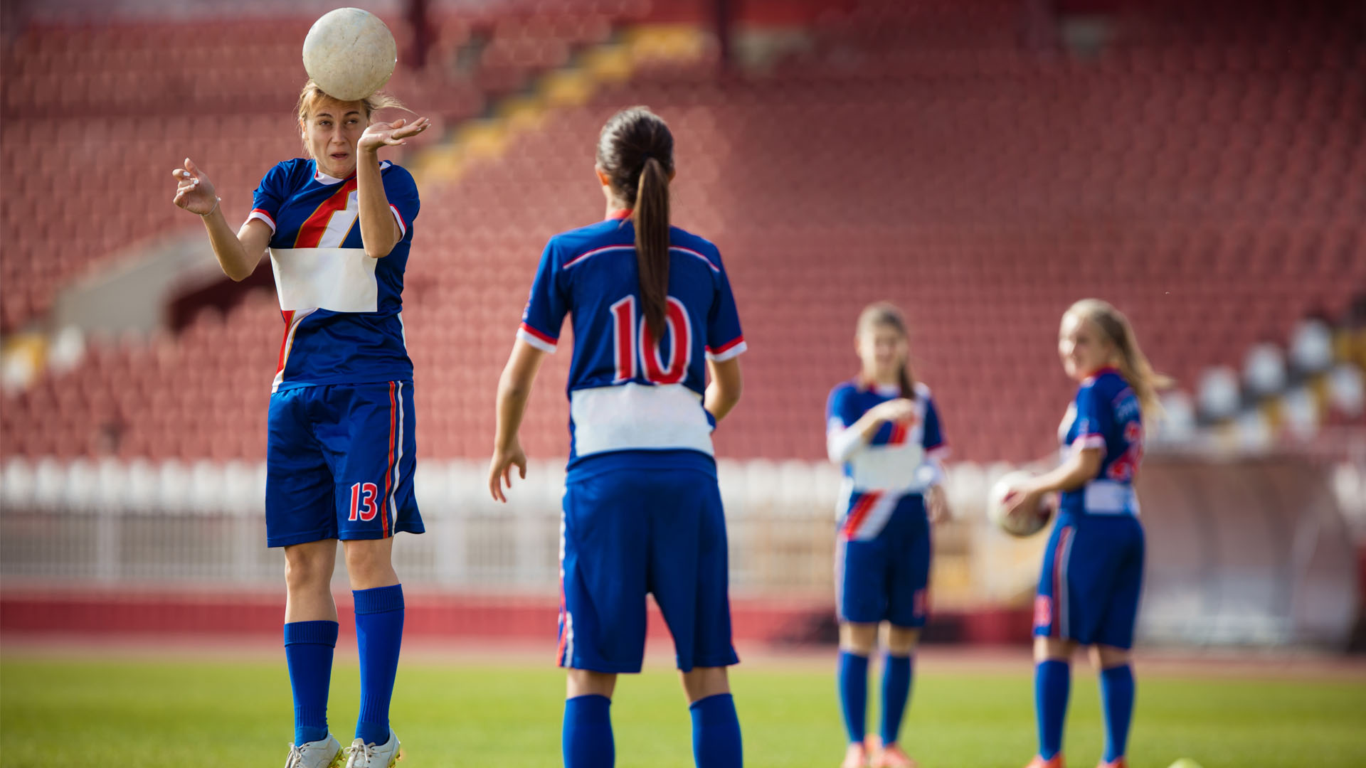 Women More Sensitive than Men to Adverse Effects from Soccer Heading
